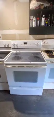 *~ Kenmore Glass Top Range (Stove /Oven) ~* Can deliver