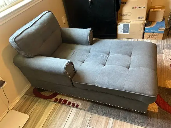 lounge chair
