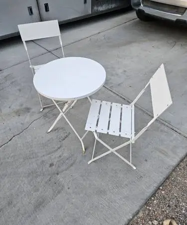 3-Piece Outdoor Bistro Set. ( SMALL PATIO SET )