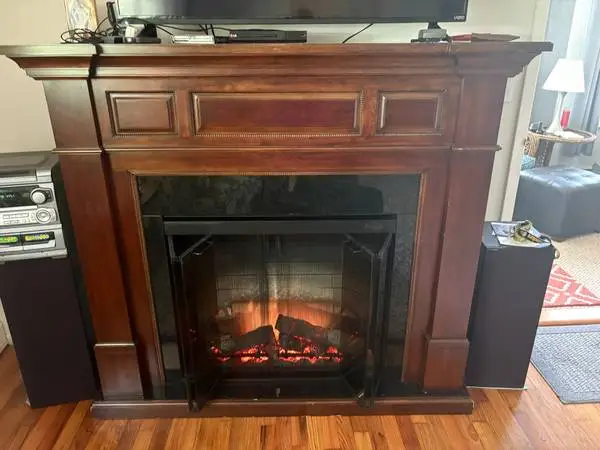 Electric Fireplace with Remote