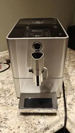 Jura ENA Micro 9 Coffee Espresso Latte Machine . Fully Refurbished!!