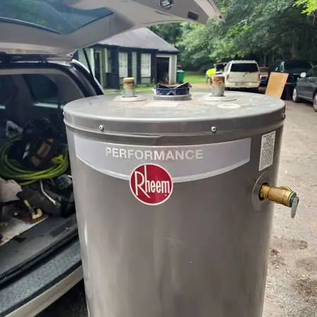 50 gas rheem like new 5 ft