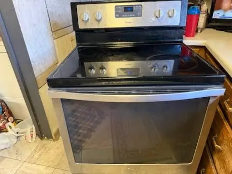 WHIRLPOOL STOVE/ OVEN