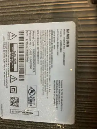 (NEEDS REPAIR) Samsung 55 4K Smart TV UN55NU6900
