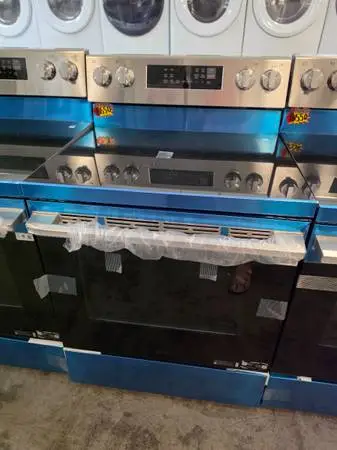 Lg new electric stainless steel stove new