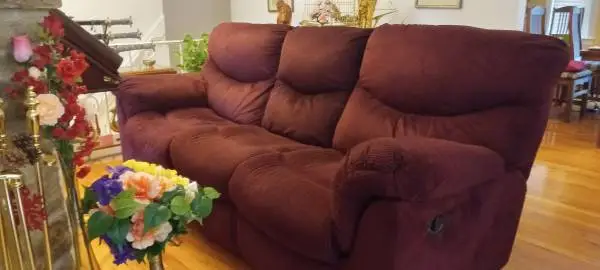 Reclining Sofa