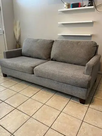 Couch, clean, Good condition