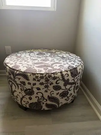 Black-and-white printed ottoman