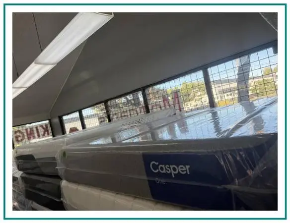 QUEEN SIZE CASPER THE ONE MATTRESS & BOX SPRING BED SET