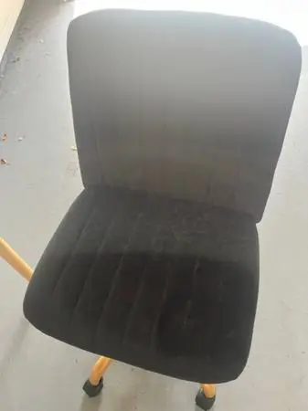 Desk chair