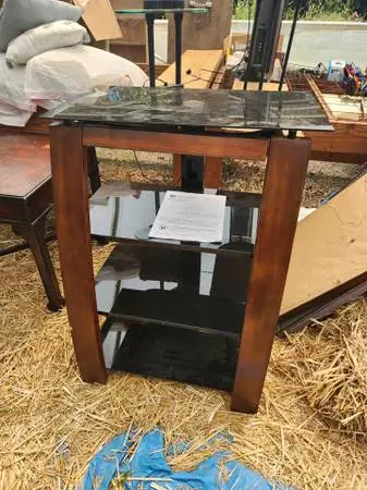 Wood & Glass audio tower/shelf unit