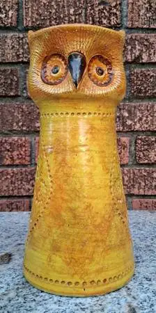 Mid Century Modern Ceramic Pottery Owl Vase by Bitossi