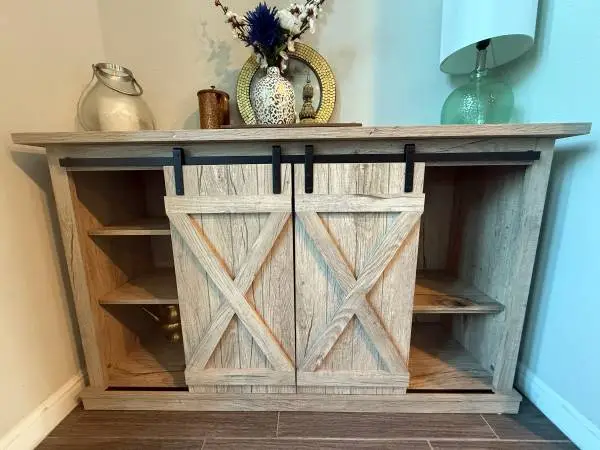 Furnitures for sale.
