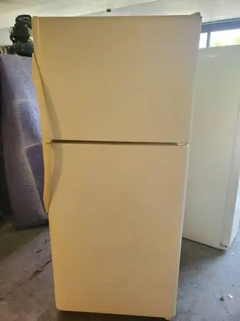 Refridgerator (classic style, cold)