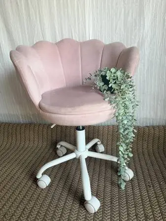 Super Cute Pink kids Chair for Sale