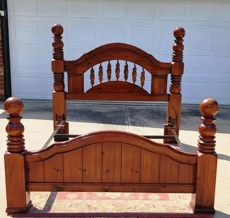 Full Size Cannonball Style Bed Frame. Solid Wood