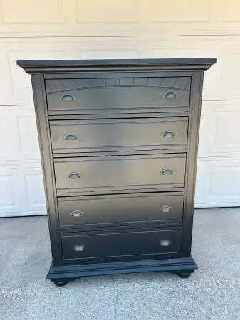 5 Drawer Dresser