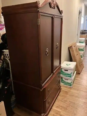 Armoire - Free (Must go asap today)