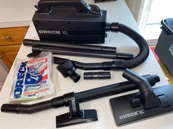 Clean Oreck XL Compact Canister Vacuum With All Attachments & 8 Bags