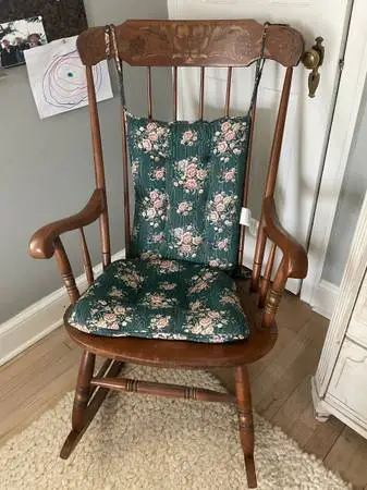 Rocking Chair - Classic
