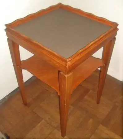ONE Vintage Mid-Century Tiered End Table