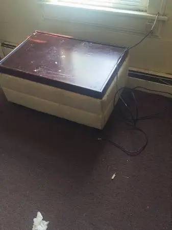 2 End tables