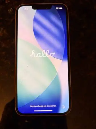 Iphone 13 128G  Unlocked, No Cracks with Original Case