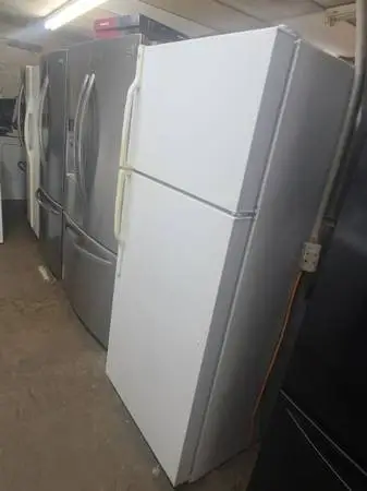 Refrigerators & Stoves