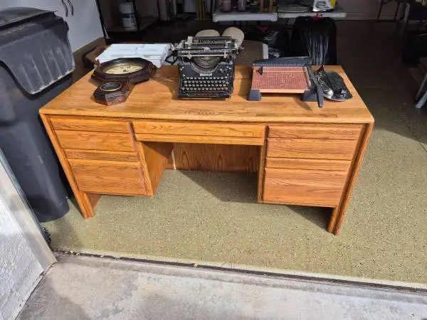 Oak desk