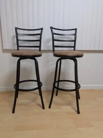Swivel Barstools PU Leather Counter Height Chairs