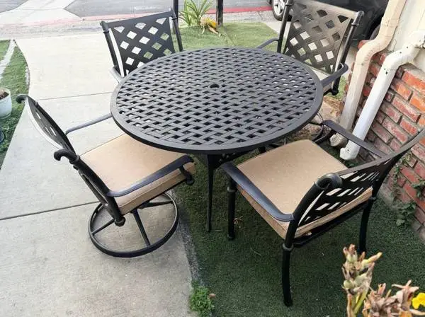 5pc. Heavy Cast AluminumOutdoor Patio Dining Table Set