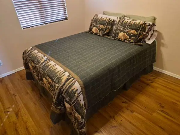 Queen bed