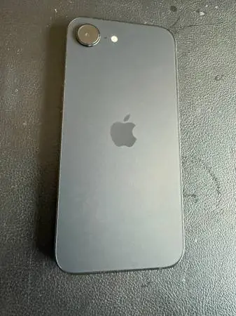 iPhone 16e 128GB T mobile