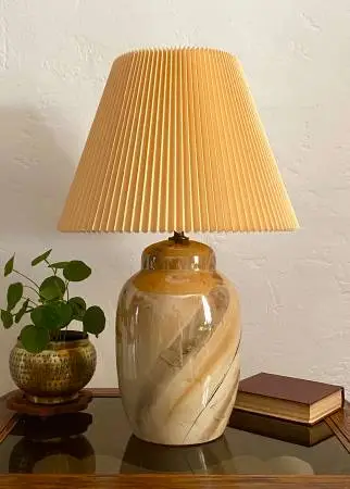Vintage Faux Marble Ceramic Table Lamp