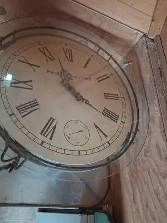 Unique. Clock table