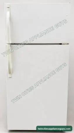 Kenmore Top-Freezer Refrigerator — White — $100