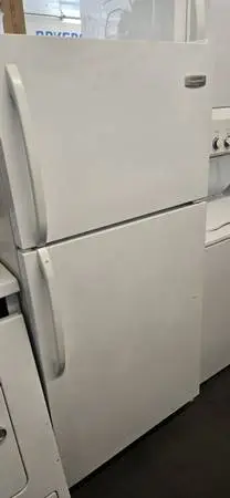 FRIGIDAIRE 15 CU.FT APT. SIZE REFRIGERATOR WARRANTY N DELIVERY