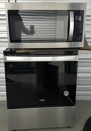 Whirlpool Stainless Steel Range and Over the range Microwave