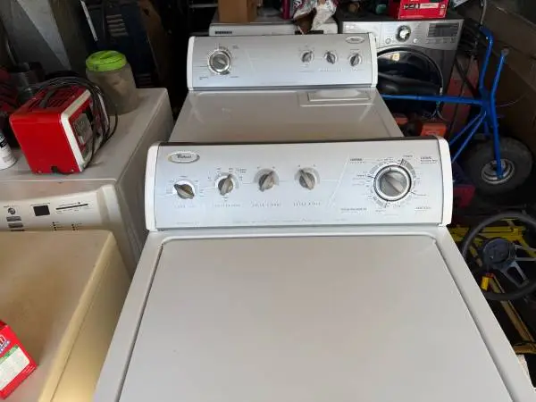 Whirlpool washer and electric dryer set clean good working condition f