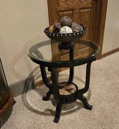 End Table With Round Glass Top