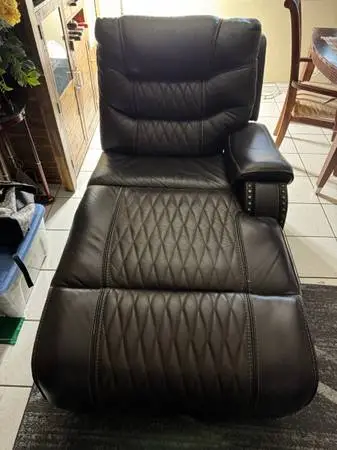 Leather Recliner Chair