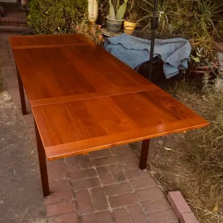 Super clean Vintage teak Danish Modern MCM expansion Dining Table NICE