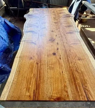 Solid - ACACIA LIVE‑EDGE DINING TABLE
