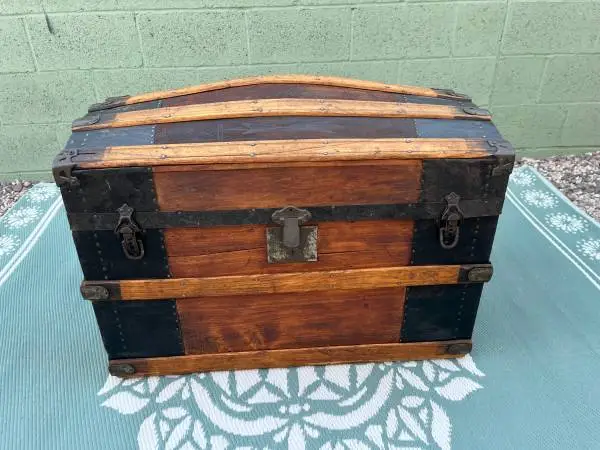 Antique Vintage Wood Trunk Chest