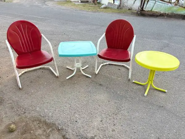 Vintage patio set