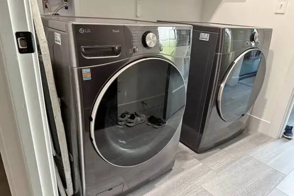 LG Washer And Dryer