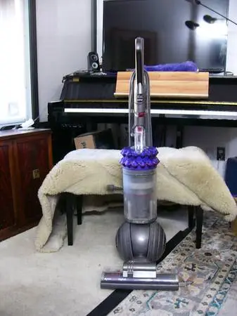Dyson cinetic big ball vacuum for sale