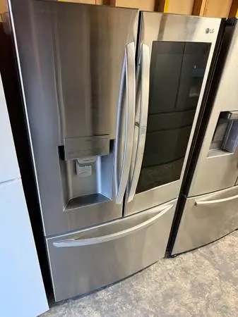 Refrigerator Lg Instaview Perfect Working Condition