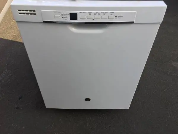 Like New - GE 24” Front Control Dishwasher in White - Delivery Available