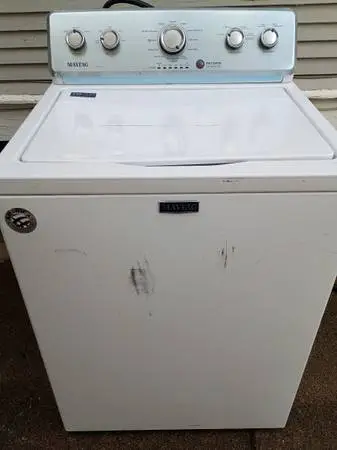 2019 Maytag top load Washing Machine works great